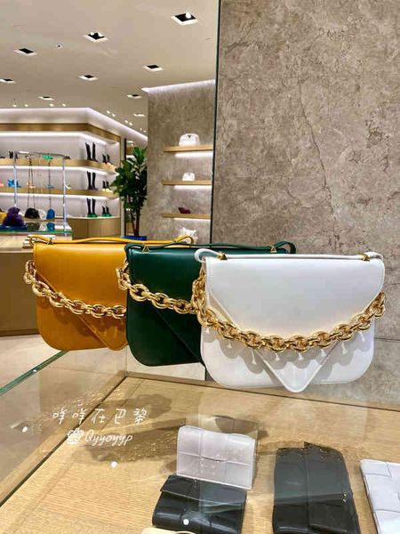 designer bags 2022 green cassette woven waist bag woven square tofu botegaass totes luxury chain vintage cassette pillow square dumpling t2o
designer bags 2022 green cassette woven waist bag woven square tofu botegaass totes luxury chain vintage cassette pillow square dumpling t2o