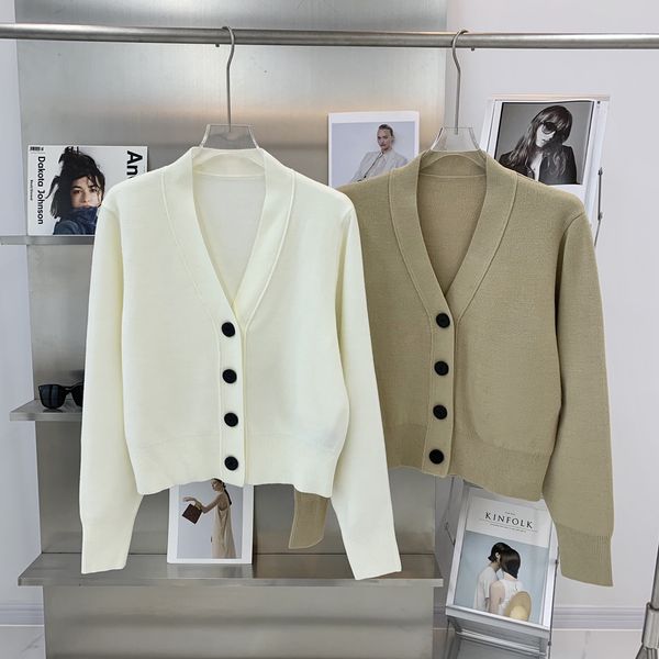 908 2022 milan runway autumn sweater long sleeve v neck white cardigan fashion clothes womens yishang, White;black
908 2022 milan runway autumn sweater long sleeve v neck white cardigan fashion clothes womens yishang, White;black