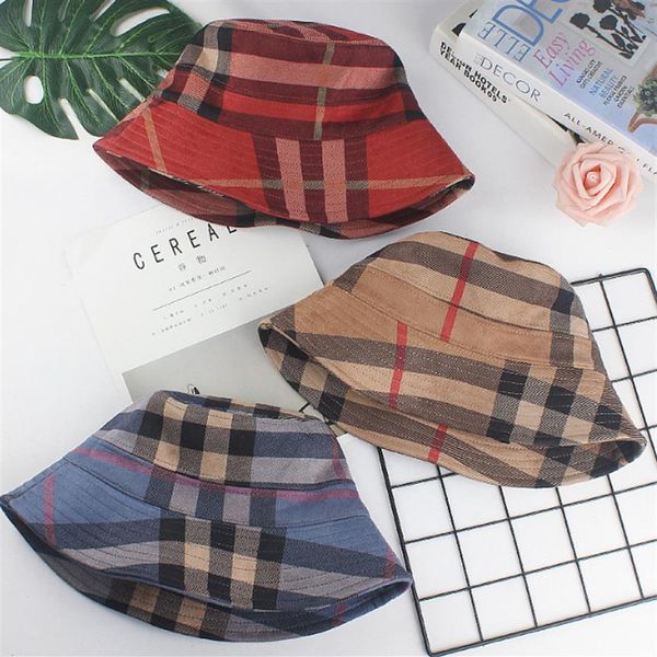 21ss 5color bucket hat wide brim hats suede fabric fashion stripe brand designer women nylon autumn spring foldable fisherman sun cap t185u, Blue;gray
21ss 5color bucket hat wide brim hats suede fabric fashion stripe brand designer women nylon autumn spring foldable fisherman sun cap t185u, Blue;gray