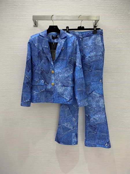 luxury women's two piece pants 2022 new autumn winter lapel neck long sleeve print coats brand same style designer two piece sets 0920-, White
luxury women's two piece pants 2022 new autumn winter lapel neck long sleeve print coats brand same style designer two piece sets 0920-, White