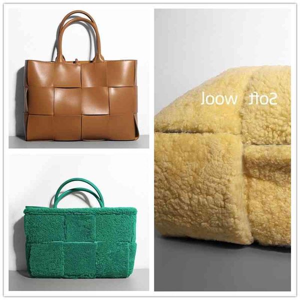 designer bags 2022 green cassette woven waist bag woven square tofu botegaass totes luxury chain vintage cassette pillow square dumpling k58
designer bags 2022 green cassette woven waist bag woven square tofu botegaass totes luxury chain vintage cassette pillow square dumpling k58