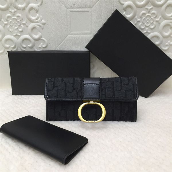 delicate long woven wallets women letter designer purses metal letter buckle wallet pouch card holder clutch bags, Red;black
delicate long woven wallets women letter designer purses metal letter buckle wallet pouch card holder clutch bags, Red;black