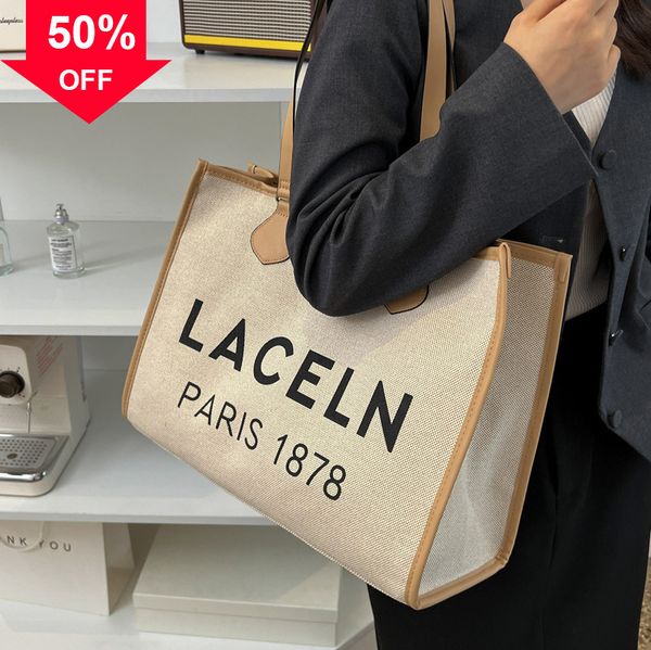 designer evening bag new shoulder mini hand canvas large capacity women 2022 portable fashion cloth out shopping letter tot summer
designer evening bag new shoulder mini hand canvas large capacity women 2022 portable fashion cloth out shopping letter tot summer