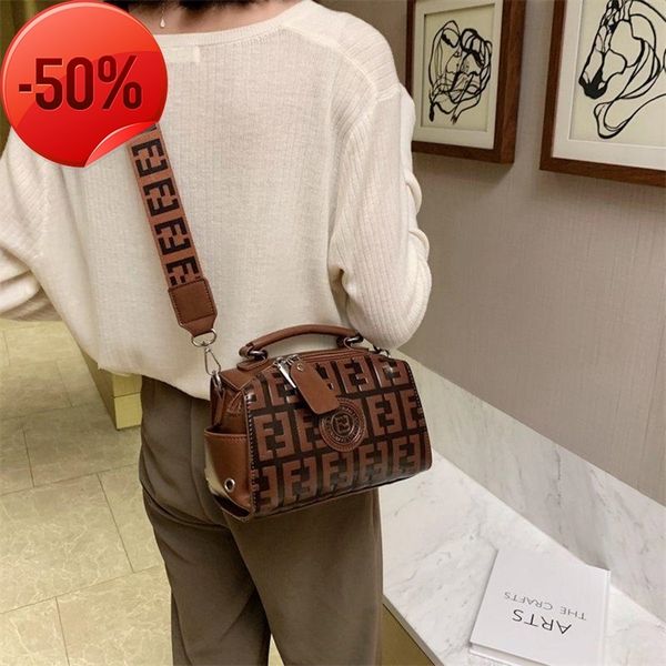 50% off factory clearance specials clutch bags evening wallets ladies shoulder fashion large capacity new carrying one trend wide strap bag
50% off factory clearance specials clutch bags evening wallets ladies shoulder fashion large capacity new carrying one trend wide strap bag