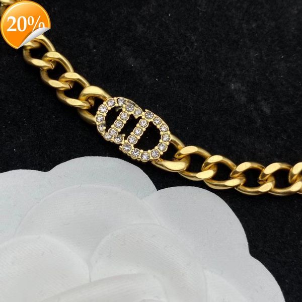 high-end fashion design women's necklace d family di the new cd letter neck chain has same temperament as net red star. it is simple li, Silver
high-end fashion design women's necklace d family di the new cd letter neck chain has same temperament as net red star. it is simple li, Silver