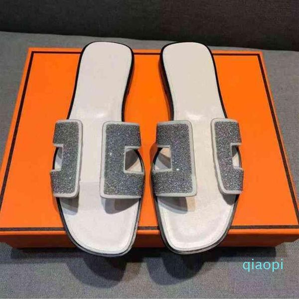 slipper fashion designer luxury women slippers classic h leather sandals flat fashion casual shoes beach party wedding2843, Black
slipper fashion designer luxury women slippers classic h leather sandals flat fashion casual shoes beach party wedding2843, Black
