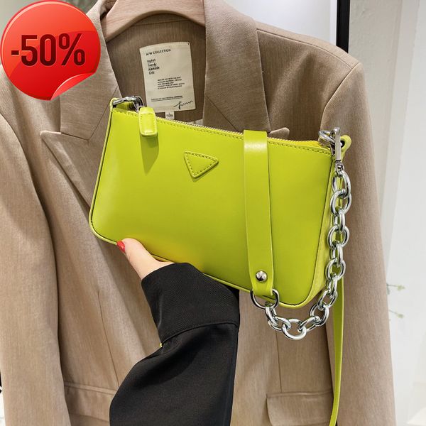 50% off factory clearance specials clutch bags evening wallets ladies shoulder fashion soft leather new thick chain simple body women's
50% off factory clearance specials clutch bags evening wallets ladies shoulder fashion soft leather new thick chain simple body women's