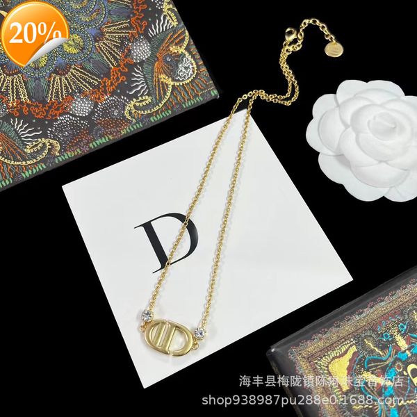 high-end fashion design women's necklace 2022 /d new collarbone chain gold classic letter cd bracelet earrings simple and fashionable, Silver
high-end fashion design women's necklace 2022 /d new collarbone chain gold classic letter cd bracelet earrings simple and fashionable, Silver