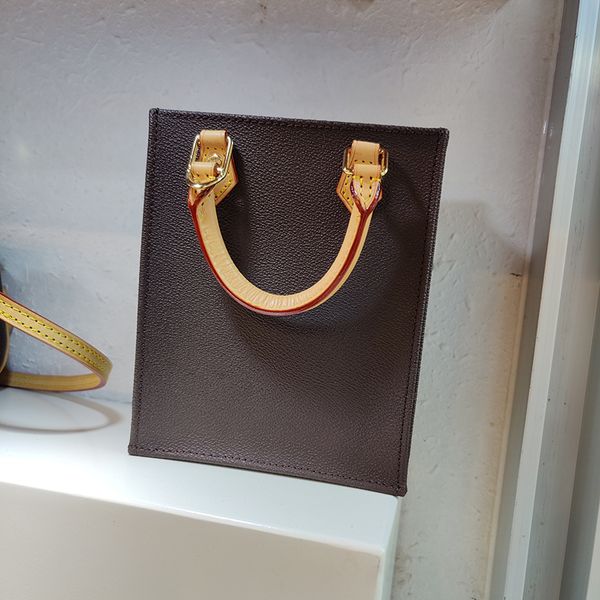 fashion luxurys designer bag mini tote bag music handbag classic women's shoulder crossbody bags
fashion luxurys designer bag mini tote bag music handbag classic women's shoulder crossbody bags