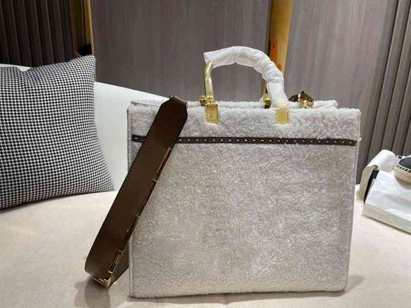 fendyity baguette luxuries designers bag fendace womens totes designer crossbody handbags women the tote bags onthego purses wallet woman ha
fendyity baguette luxuries designers bag fendace womens totes designer crossbody handbags women the tote bags onthego purses wallet woman ha