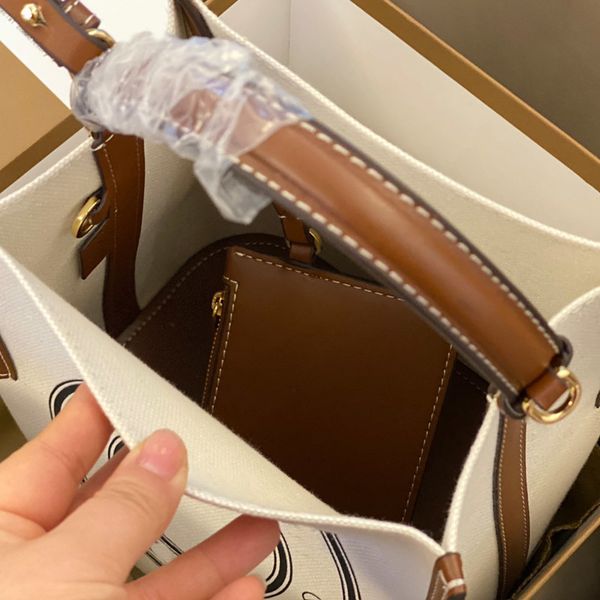 fends designer luxury women bag fend handbags fende tote beach fendyity shoulder bags fendace purses designers woman handbag 7a 560e
fends designer luxury women bag fend handbags fende tote beach fendyity shoulder bags fendace purses designers woman handbag 7a 560e