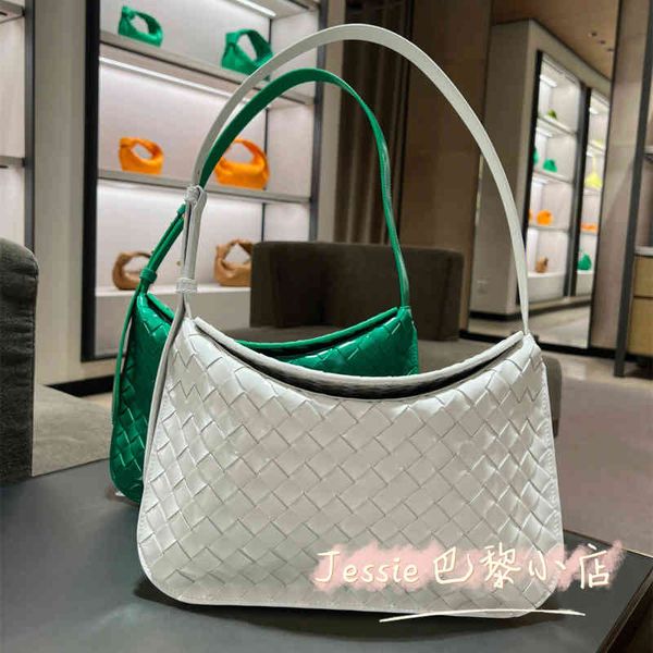 designer bags 2022 green cassette woven waist bag woven square tofu botegaass totes luxury chain vintage cassette pillow square dumpling 9fl
designer bags 2022 green cassette woven waist bag woven square tofu botegaass totes luxury chain vintage cassette pillow square dumpling 9fl