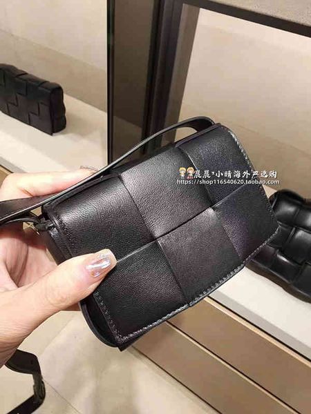 designer bags 2022 green cassette woven waist bag woven square tofu botegaass totes luxury chain vintage cassette pillow square dumpling ynr
designer bags 2022 green cassette woven waist bag woven square tofu botegaass totes luxury chain vintage cassette pillow square dumpling ynr
