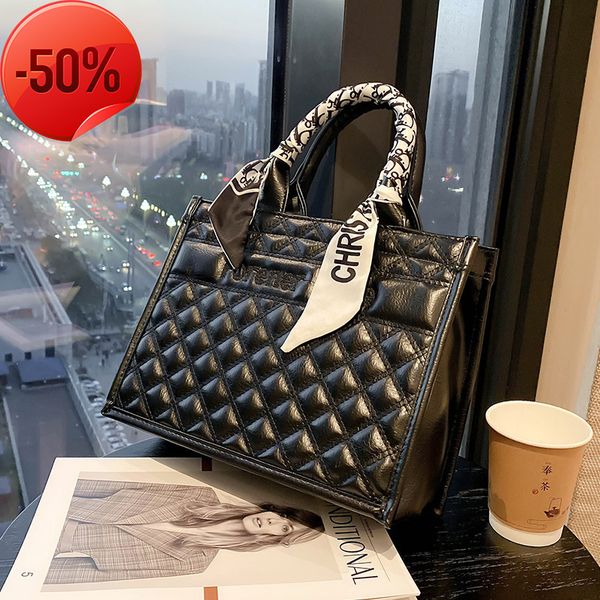 factory clearance specials 50% off designer evening bags high large capacity women's 2022 autumn new fashion handbag red tote
factory clearance specials 50% off designer evening bags high large capacity women's 2022 autumn new fashion handbag red tote