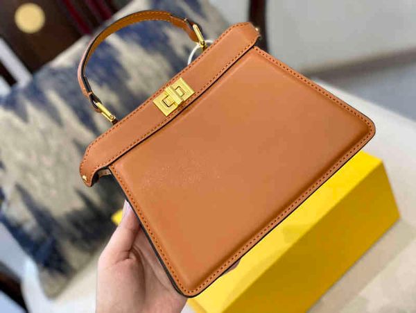 luxury saddle crossbody fends bags for womens multicolor handbag designer sling bag baguette tote shoulder purses woman 7a fashion wallet u3
luxury saddle crossbody fends bags for womens multicolor handbag designer sling bag baguette tote shoulder purses woman 7a fashion wallet u3