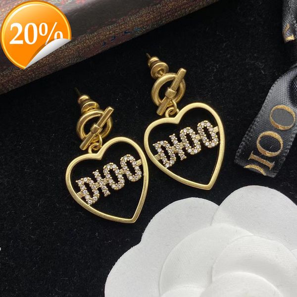 high-end fashion design women's necklace d family di old love letter trend personality temperament style chain, Silver
high-end fashion design women's necklace d family di old love letter trend personality temperament style chain, Silver