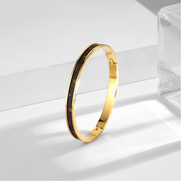 2022 chains nail bracelet nail bangle designer jewelry love chain luxury women men titanium steel leather fashion all-match gold silver neve, Black
2022 chains nail bracelet nail bangle designer jewelry love chain luxury women men titanium steel leather fashion all-match gold silver neve, Black