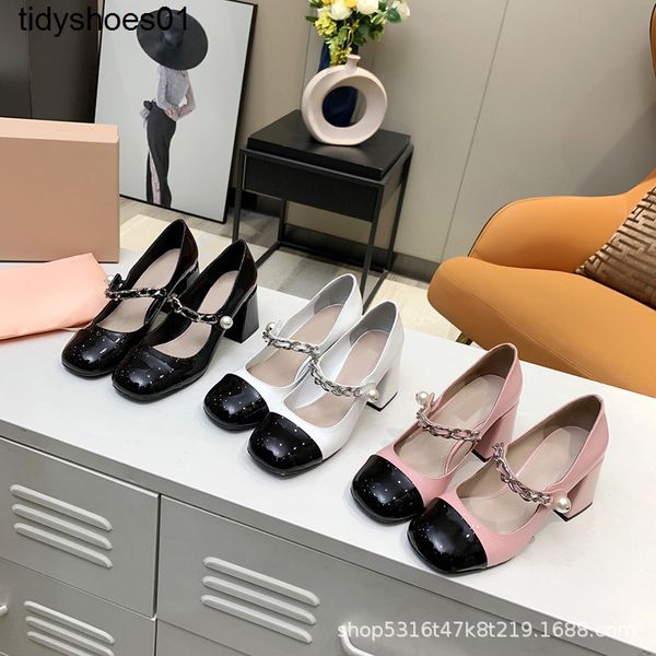 miu women's shoes new mary jane chain balencaigass buckle thick heel sandals square bow single shoes, Black
miu women's shoes new mary jane chain balencaigass buckle thick heel sandals square bow single shoes, Black