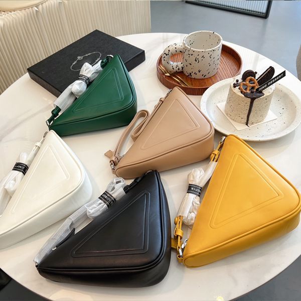 evening bags fashion luxurys designers shoulder bags leather women messenger crossbody handbag totes wallet
evening bags fashion luxurys designers shoulder bags leather women messenger crossbody handbag totes wallet
