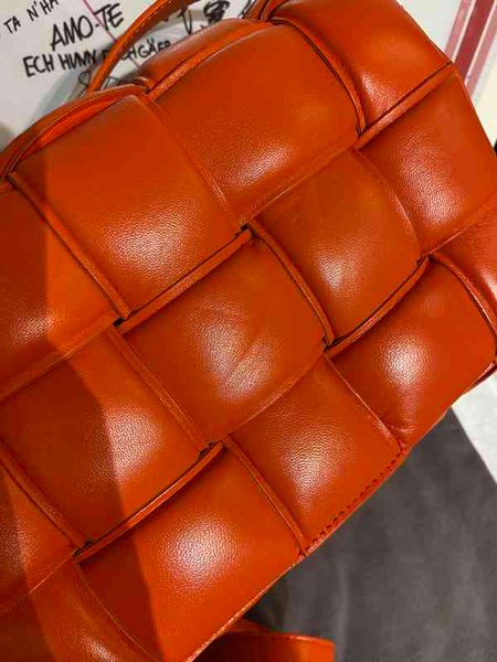 designer bags 2022 green cassette woven waist bag woven square tofu botegaass totes luxury chain vintage cassette pillow square dumpling yxm
designer bags 2022 green cassette woven waist bag woven square tofu botegaass totes luxury chain vintage cassette pillow square dumpling yxm