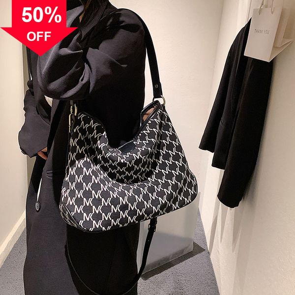 designer evening bag new shoulder mini hand large capacity one underarm women autumn fashion canvas tote color contrast popular letter mseng
designer evening bag new shoulder mini hand large capacity one underarm women autumn fashion canvas tote color contrast popular letter mseng