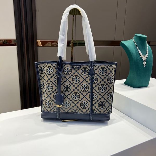 tory luxurys designer bag fashion tote bag crossbody handbag womens evening bags wallets luxury designers wallet ladies shopping totes messe
tory luxurys designer bag fashion tote bag crossbody handbag womens evening bags wallets luxury designers wallet ladies shopping totes messe