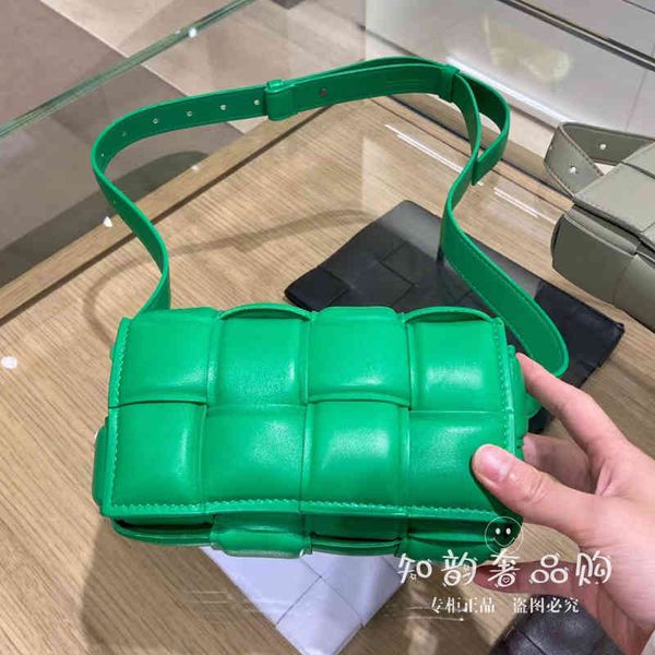 designer bags 2022 green cassette woven waist bag woven square tofu botegaass totes luxury chain vintage cassette pillow square dumpling rps
designer bags 2022 green cassette woven waist bag woven square tofu botegaass totes luxury chain vintage cassette pillow square dumpling rps