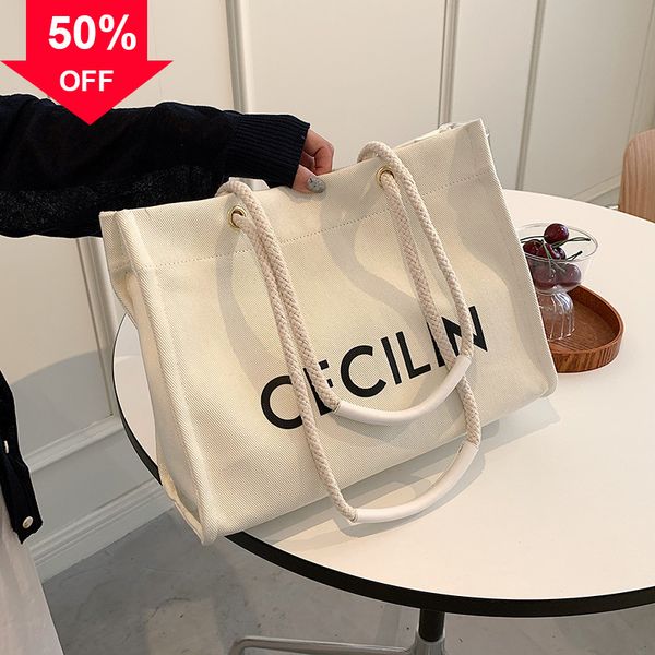designer evening bag new shoulder mini hand summer canvas portable fashion large capacity cowboy butot women
designer evening bag new shoulder mini hand summer canvas portable fashion large capacity cowboy butot women
