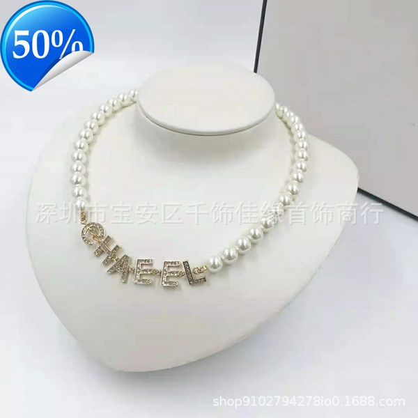 designer women's fashion necklaces xiangjia 21 new pearl letter inlaid diamond necklace personalized simple sweet style premium sweater, Silver
designer women's fashion necklaces xiangjia 21 new pearl letter inlaid diamond necklace personalized simple sweet style premium sweater, Silver