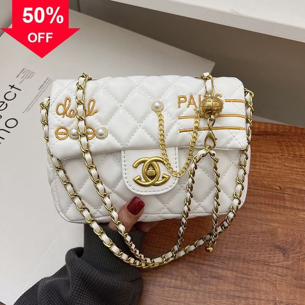 designer evening bag new shoulder mini hand hand women's 2022 niche small fragrance msenger bag pearl texture underarm
designer evening bag new shoulder mini hand hand women's 2022 niche small fragrance msenger bag pearl texture underarm