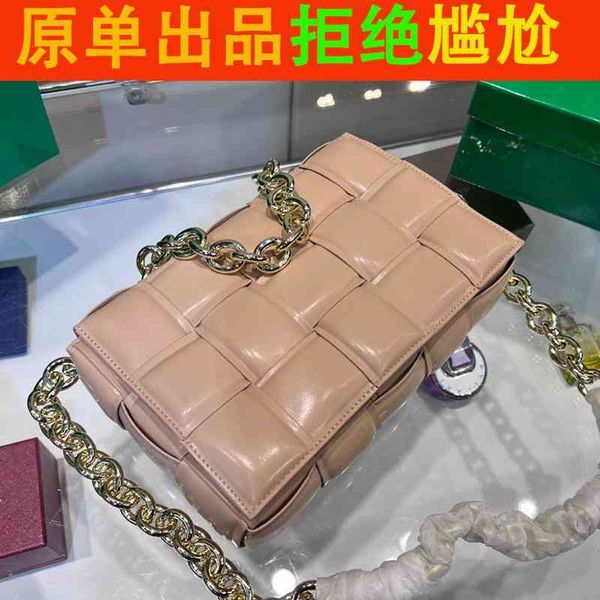 shoulder bag women crossbody bottage venates backpack purse handbags seam leather ladies metal chain classic woven messenger bag luxurys des
shoulder bag women crossbody bottage venates backpack purse handbags seam leather ladies metal chain classic woven messenger bag luxurys des