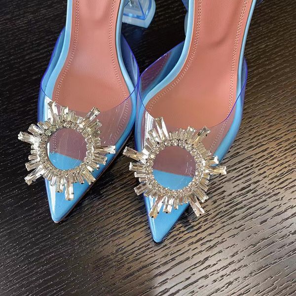 pvc transparent amina muaddi high heel sandals shoes luxury designer fashion blue crystal cup women's pointed jewelry sunflower button, Black
pvc transparent amina muaddi high heel sandals shoes luxury designer fashion blue crystal cup women's pointed jewelry sunflower button, Black