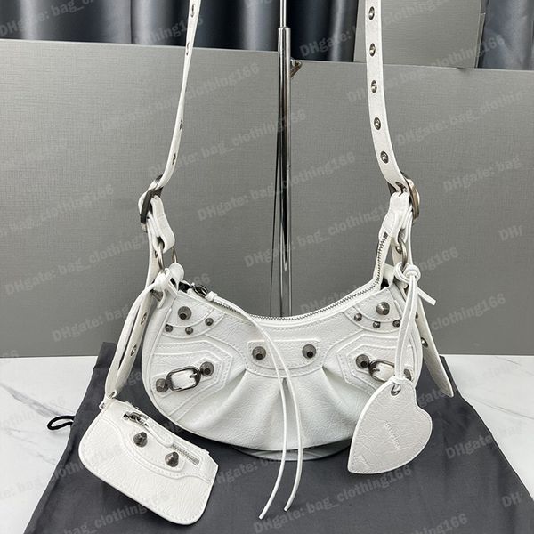 shoulder bag designer woman handbags cross body real leather aged silver hardware motorcyde bags designers woman handbag crossbody bags
shoulder bag designer woman handbags cross body real leather aged silver hardware motorcyde bags designers woman handbag crossbody bags