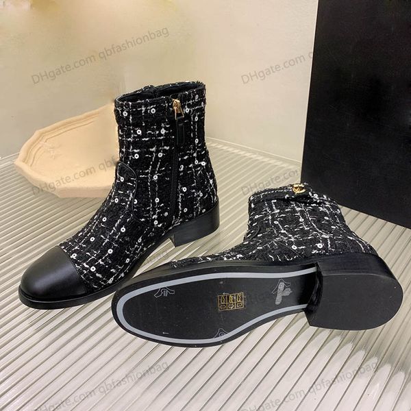 2022/23 fall classic ankle boots cowhide with zipper low heels tweed suede fashion snow boot retro chelsea knight knee booties quilted, Black
2022/23 fall classic ankle boots cowhide with zipper low heels tweed suede fashion snow boot retro chelsea knight knee booties quilted, Black