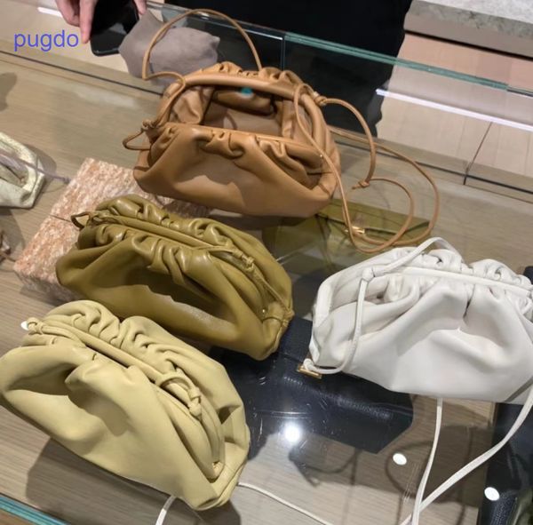 designer luxury women bag bottegas handbag fashion inclined shoulder womens bags versatile purses totes large capacity saddle venetas wallet
designer luxury women bag bottegas handbag fashion inclined shoulder womens bags versatile purses totes large capacity saddle venetas wallet