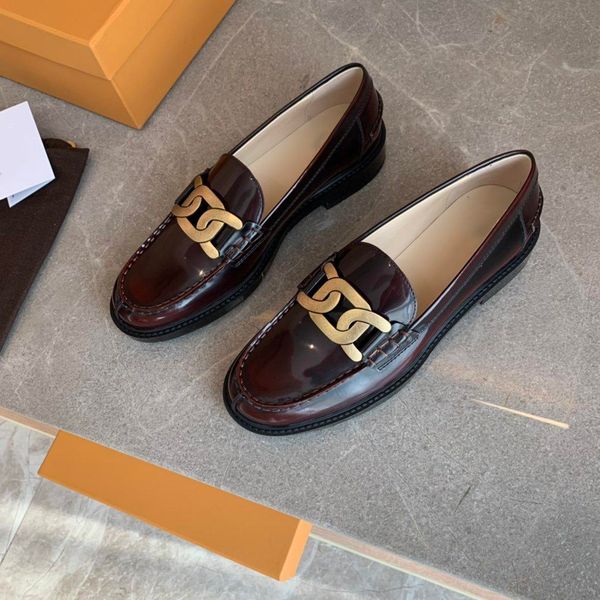 2022 new sneakers shoes women luxury designer brand imported lady's sparkly leather shoe comfortable and beautiful with box buk, Black
2022 new sneakers shoes women luxury designer brand imported lady's sparkly leather shoe comfortable and beautiful with box buk, Black