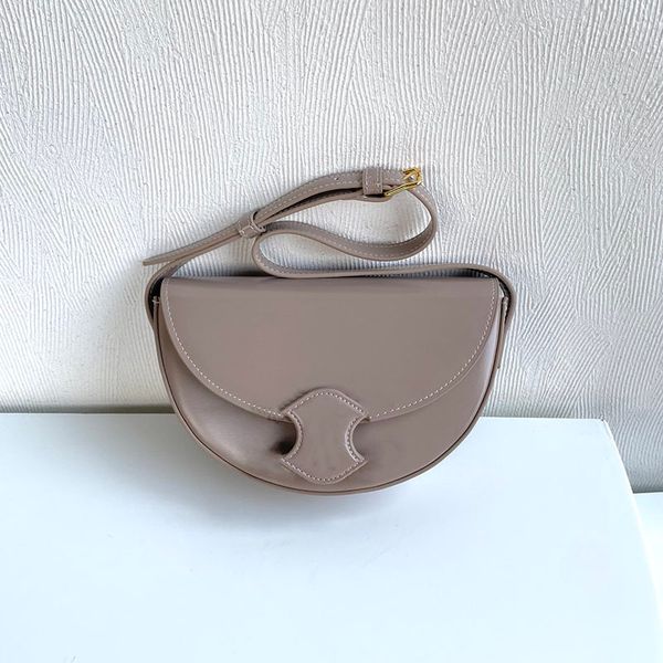 luxury designer hand fashion classic handbag shoulder bag smooth leather bag women's metal clutch plate crossbody shoulder bag
luxury designer hand fashion classic handbag shoulder bag smooth leather bag women's metal clutch plate crossbody shoulder bag