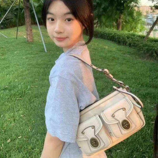 shoulder bag women crossbody bottage venates backpack purse handbags seam leather ladies metal chain classic woven messenger bag luxurys des
shoulder bag women crossbody bottage venates backpack purse handbags seam leather ladies metal chain classic woven messenger bag luxurys des