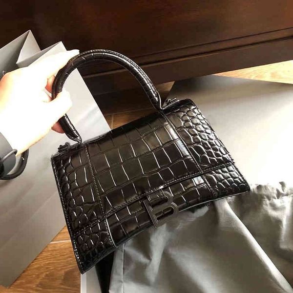 designer handbag balenciga bags correct women luxurys crocodile mini net red same b-button leather single shoulder messenger luxurys
designer handbag balenciga bags correct women luxurys crocodile mini net red same b-button leather single shoulder messenger luxurys