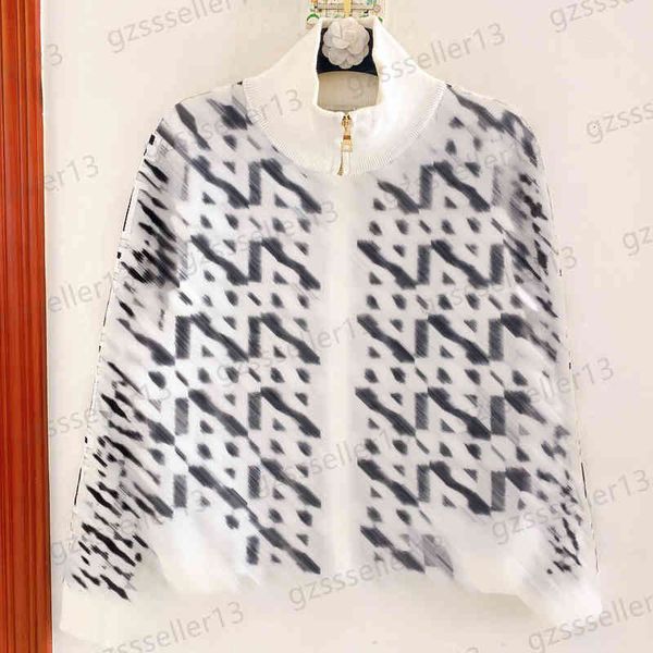 womens sweater fashion full body letter logo classic pattern women sweaters stand collar zip cardigan knit soft jackets designer cardigan 3, White;black
womens sweater fashion full body letter logo classic pattern women sweaters stand collar zip cardigan knit soft jackets designer cardigan 3, White;black