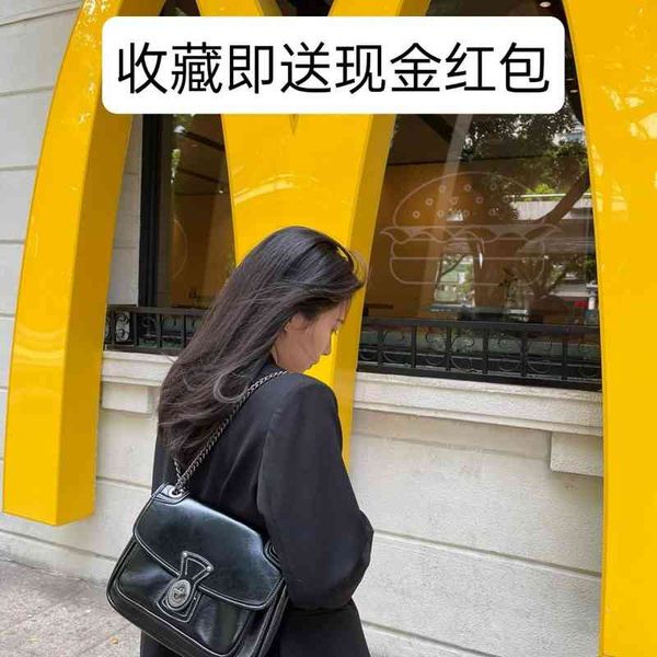 shoulder bag women crossbody bottage venates backpack purse handbags seam leather ladies metal chain classic woven messenger bag luxurys des
shoulder bag women crossbody bottage venates backpack purse handbags seam leather ladies metal chain classic woven messenger bag luxurys des