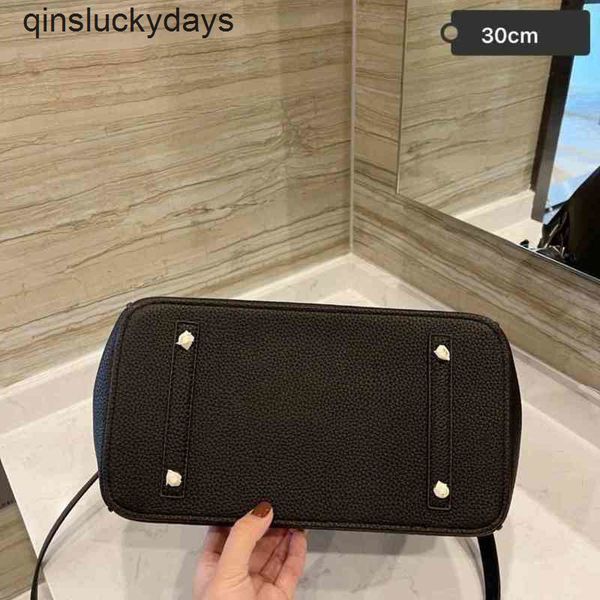 designer handbags herme bags luxurys women hand one shoulder messenger 2022 head leather h women's desi
designer handbags herme bags luxurys women hand one shoulder messenger 2022 head leather h women's desi