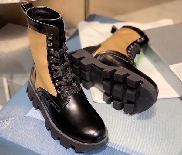 2023 designer paris rocksand leather and nylon combat boots cross tied rivet triangle pattern ankle short booties flat platform brand, Black 
2023 designer paris rocksand leather and nylon combat boots cross tied rivet triangle pattern ankle short booties flat platform brand, Black