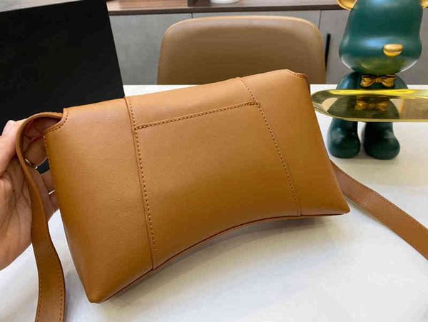 balencaigass handbags designer womens fashion hourglass bags genuine leather shoulder and d
balencaigass handbags designer womens fashion hourglass bags genuine leather shoulder and d