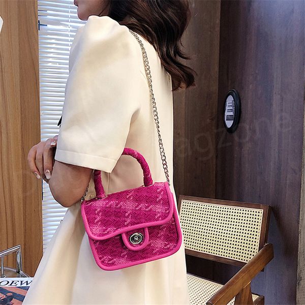 women's hbp shoulder bags popular 2022 new chain explosion style super small square bag
women's hbp shoulder bags popular 2022 new chain explosion style super small square bag