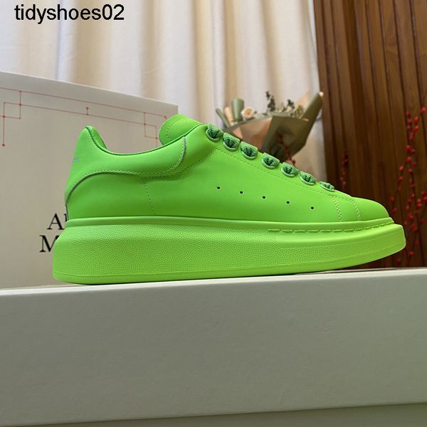 2022 summer breathable mueen sting men's shoes south korean versatile fashion brand light luxury couple leather thick soled casual, Black
2022 summer breathable mueen sting men's shoes south korean versatile fashion brand light luxury couple leather thick soled casual, Black