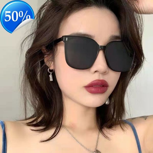 men's sunglasses designer women's sun gm sun for women uv protection in summer 2022 new fashion men's driving round face sun, White;black
men's sunglasses designer women's sun gm sun for women uv protection in summer 2022 new fashion men's driving round face sun, White;black