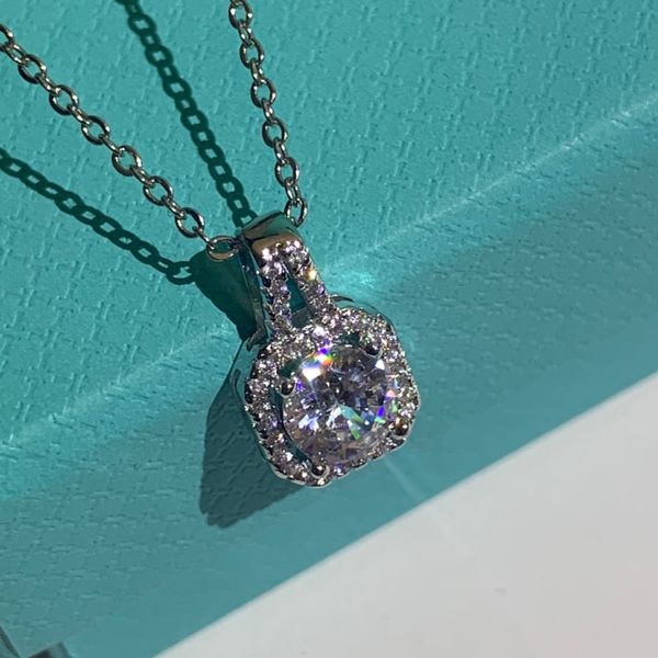 luxurys designers pendant necklaces designer necklaces luxury jewelry couple style for women wedding accessories good, Silver
luxurys designers pendant necklaces designer necklaces luxury jewelry couple style for women wedding accessories good, Silver