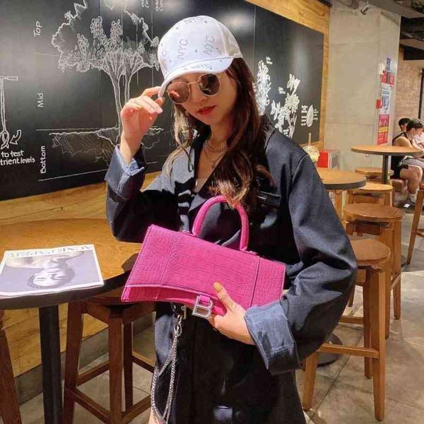handbags balencaigass designer crocodile pattern women's bag hourglass net red the same versatiler0ju
handbags balencaigass designer crocodile pattern women's bag hourglass net red the same versatiler0ju