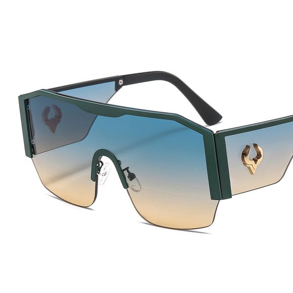 sunglasses large frame one-piece metal cow totem decoration uv400 european and american men and women cycling outdoor sports special-shaped, White;black
sunglasses large frame one-piece metal cow totem decoration uv400 european and american men and women cycling outdoor sports special-shaped, White;black